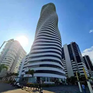 https://1-luxury-suite-con-piscina-puerto-santa-ana.guayaquilhotels.org